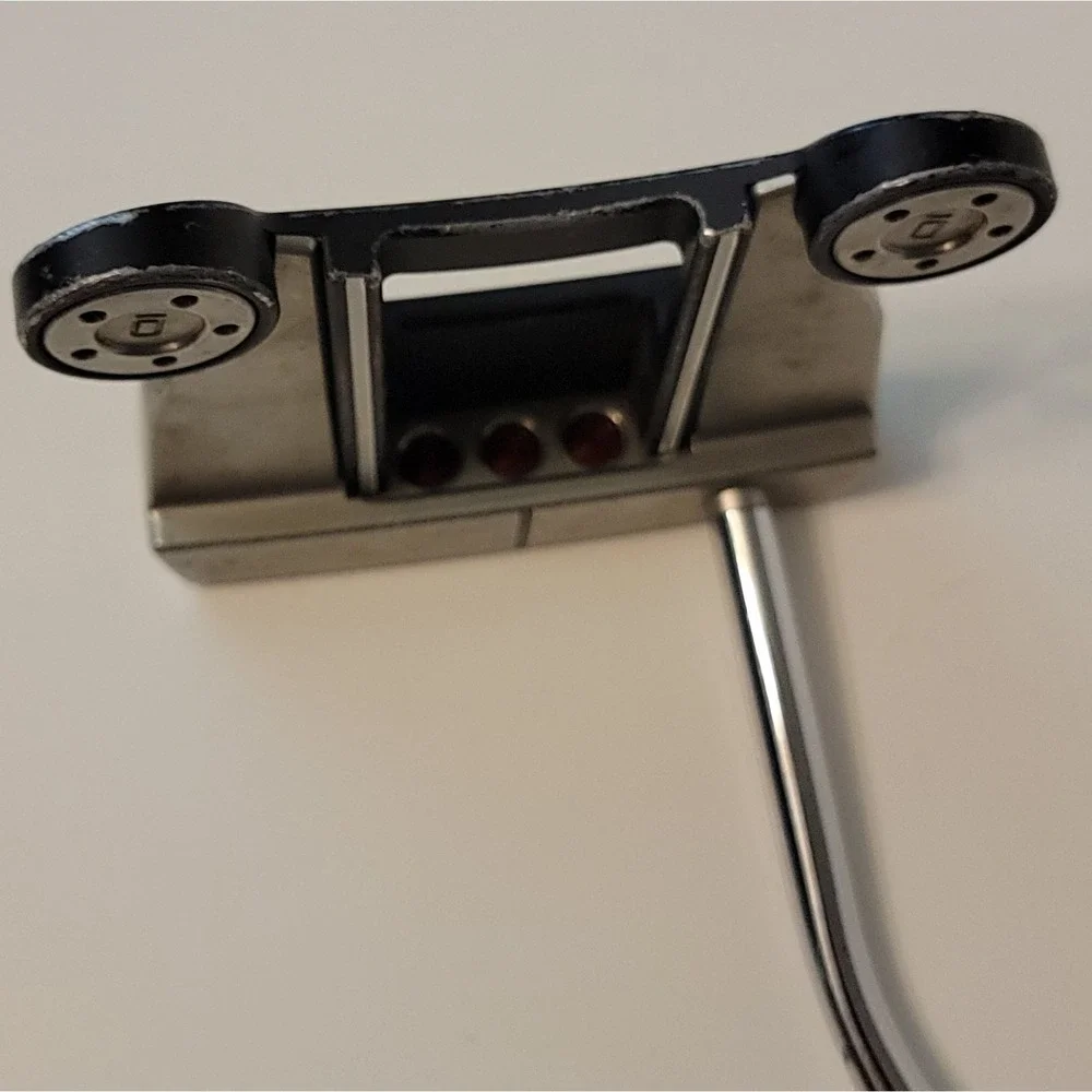 Titleist Scotty Cameron Golf Putter Futura 6M Right Handed 42